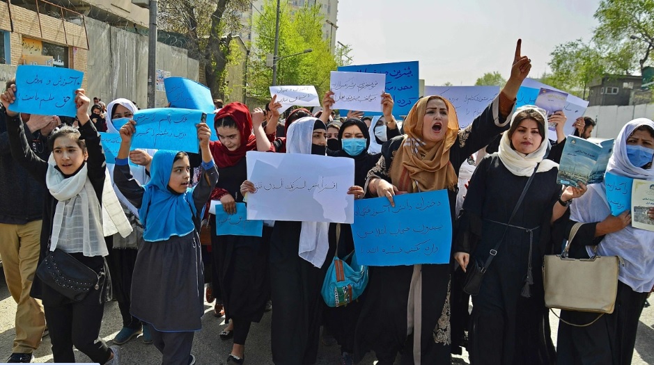 تلخی سکوت مردان