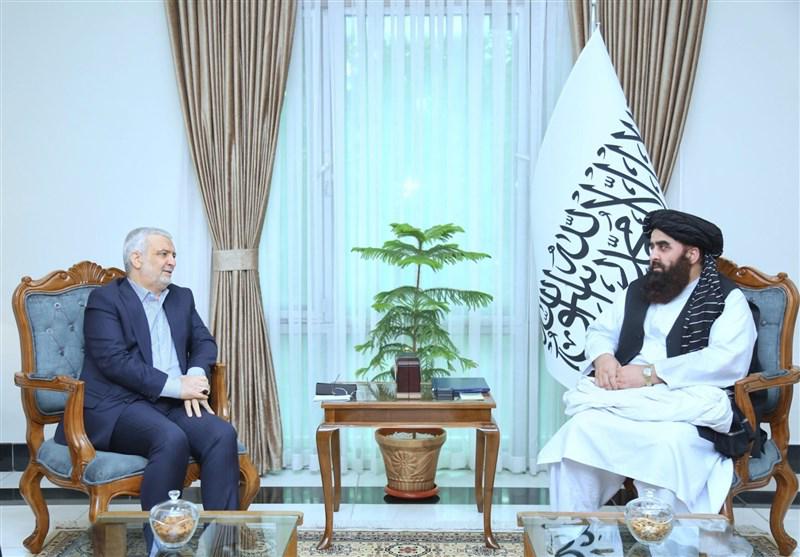 کاظمی قمی: امیدواریم، جریان آب هیرمند به سیستان تداوم پیدا کند طالبان: آب باشد، حق آبه هم هست