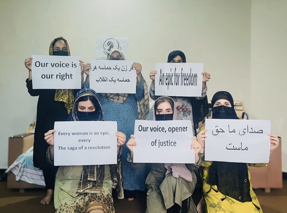 قطع‌نامه جنبش زنان حماسه‌آفرین افغانستان: سه‌سال سرکوب و فراخوان به اقدام جهانی