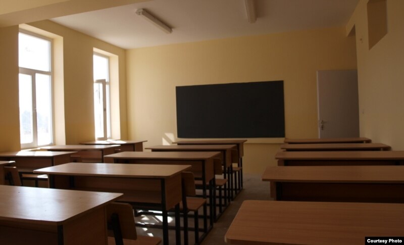 تعطیلی مکاتب در پاکستان و هند